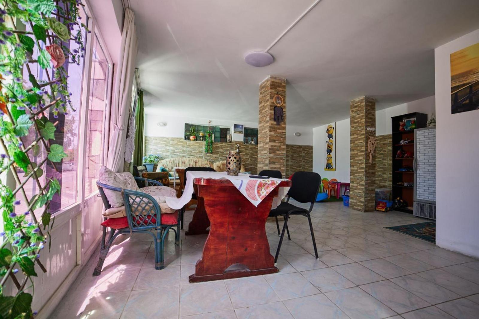 Vila Traian Si Teodora Костинешти Экстерьер фото